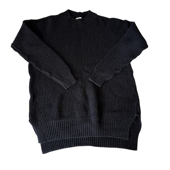 Women's Chunky Black Sweater Size Small - Picture 1 of 5